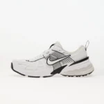 ⁦نايكي دبليو في تو كيه رن⁩ - الصورة ⁦3⁩