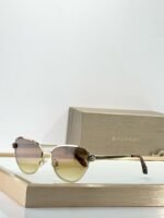 ⁦نظارة شمس نسائي BVLGARI Oval⁩ - الصورة ⁦11⁩