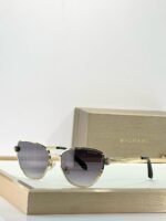 ⁦نظارة شمس نسائي BVLGARI Oval⁩ - الصورة ⁦15⁩